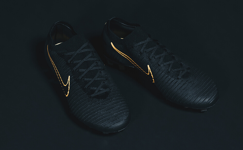 Nike Mercurial Vapor Flyknit Ultra