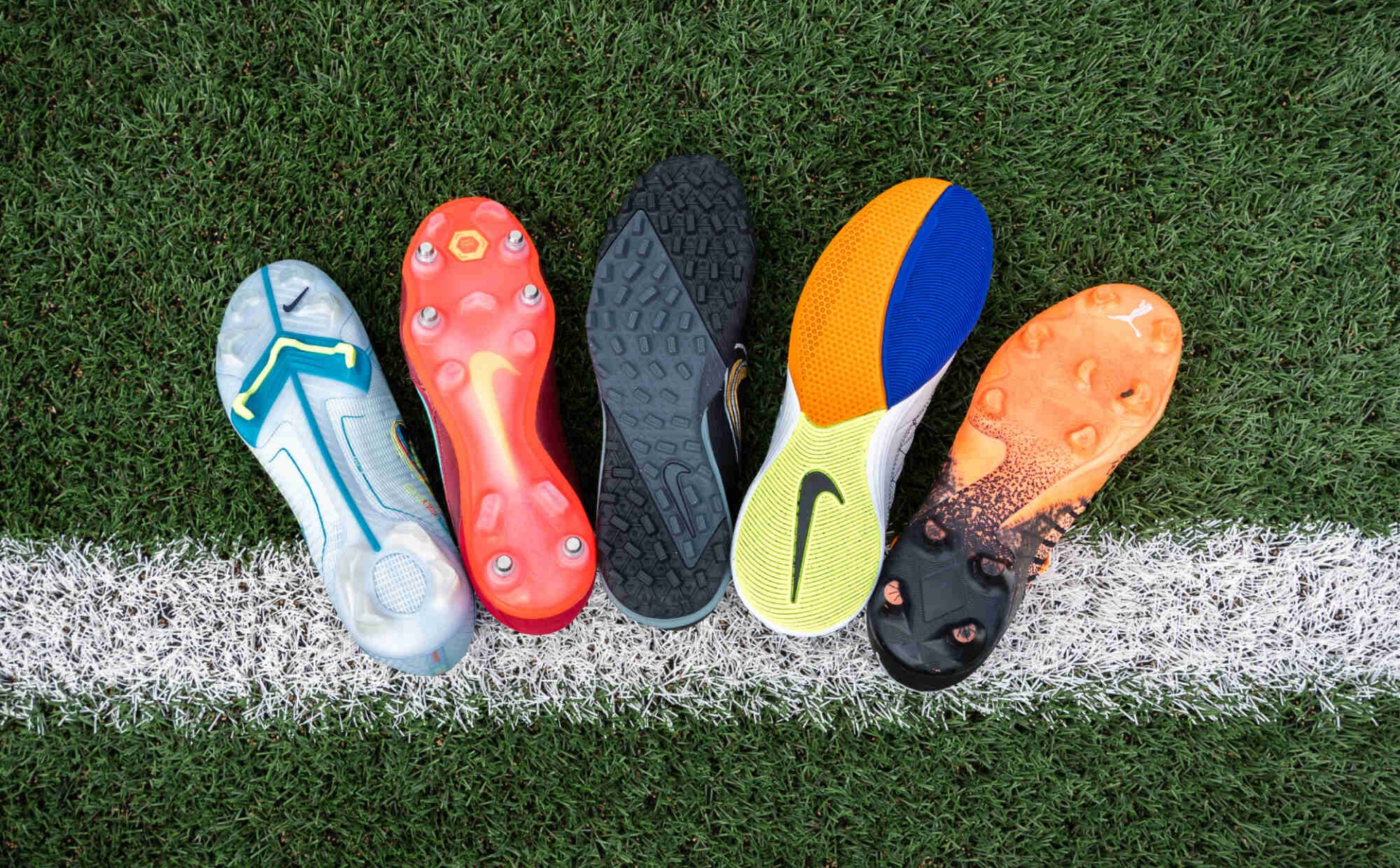 In deze 5 stappen kies jij de juiste voetbalschoenen! - Voetbalshop.be