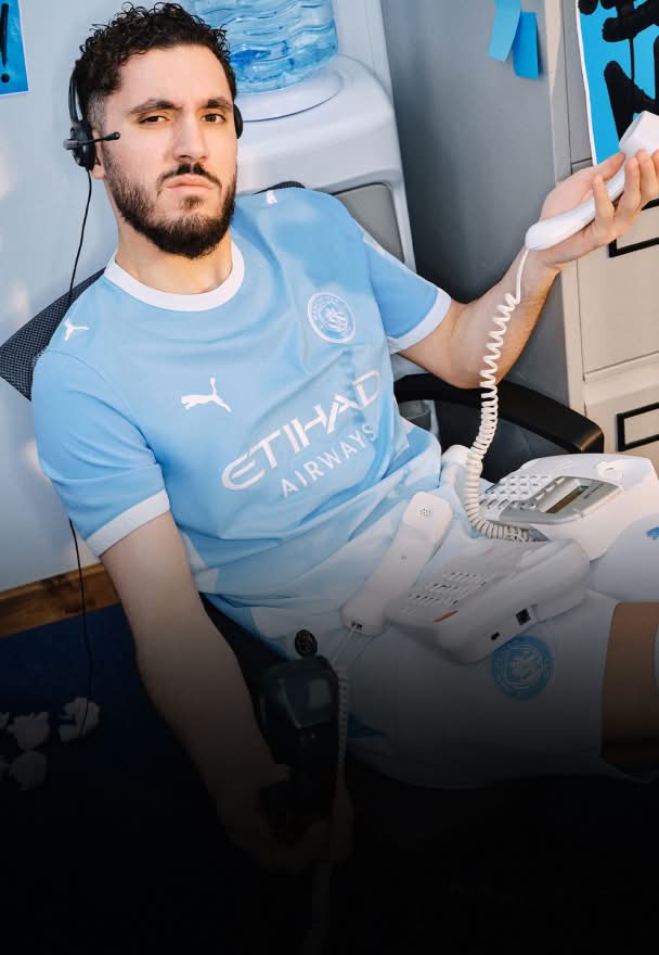 Manchester City Thuis 26-27