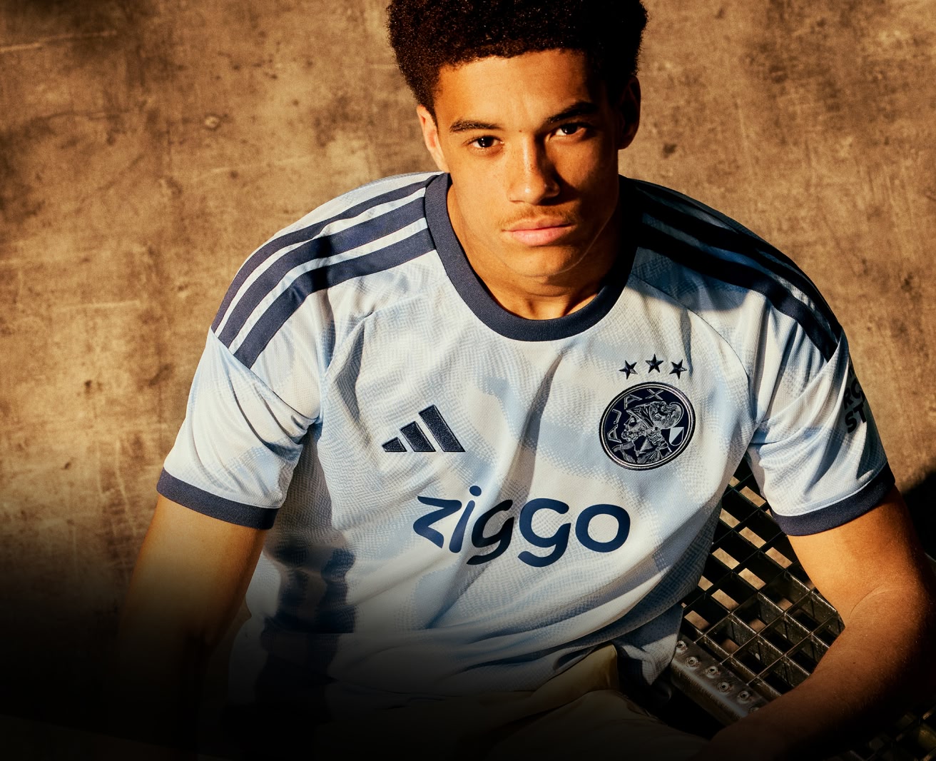 Ajax 3e Collectie 26-27