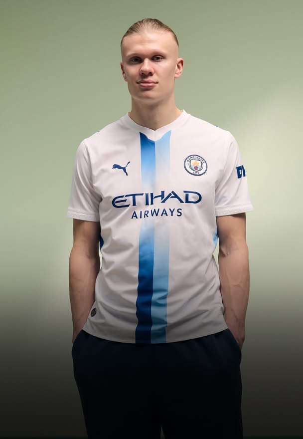 Manchester City 3e 26-27