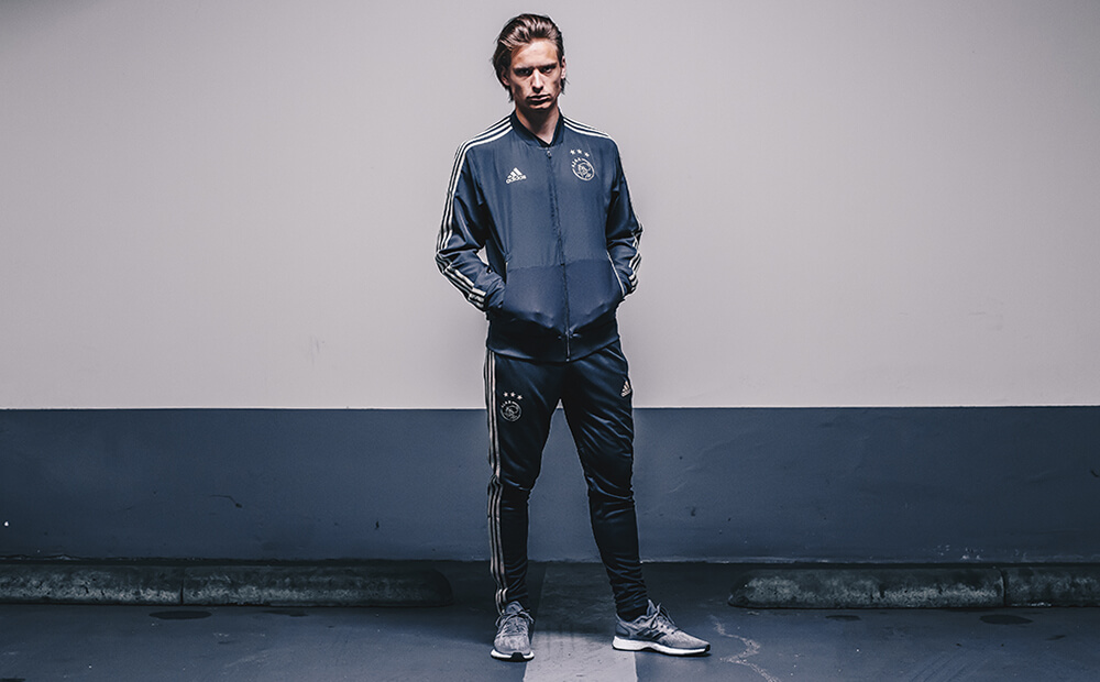 adidas Ajax Uitshirt 18-19