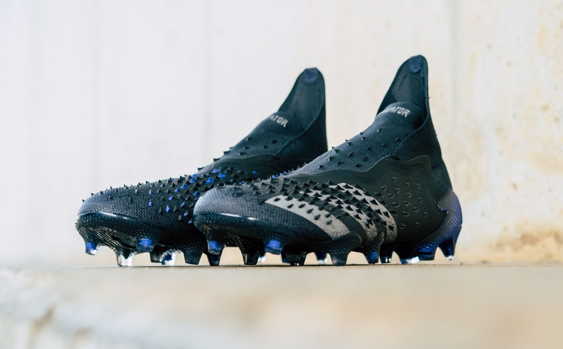 adidas Predator Freak Escape Light Pack