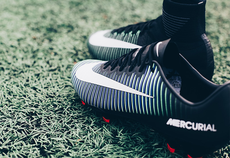 Nike Mercurial Dark Lightning