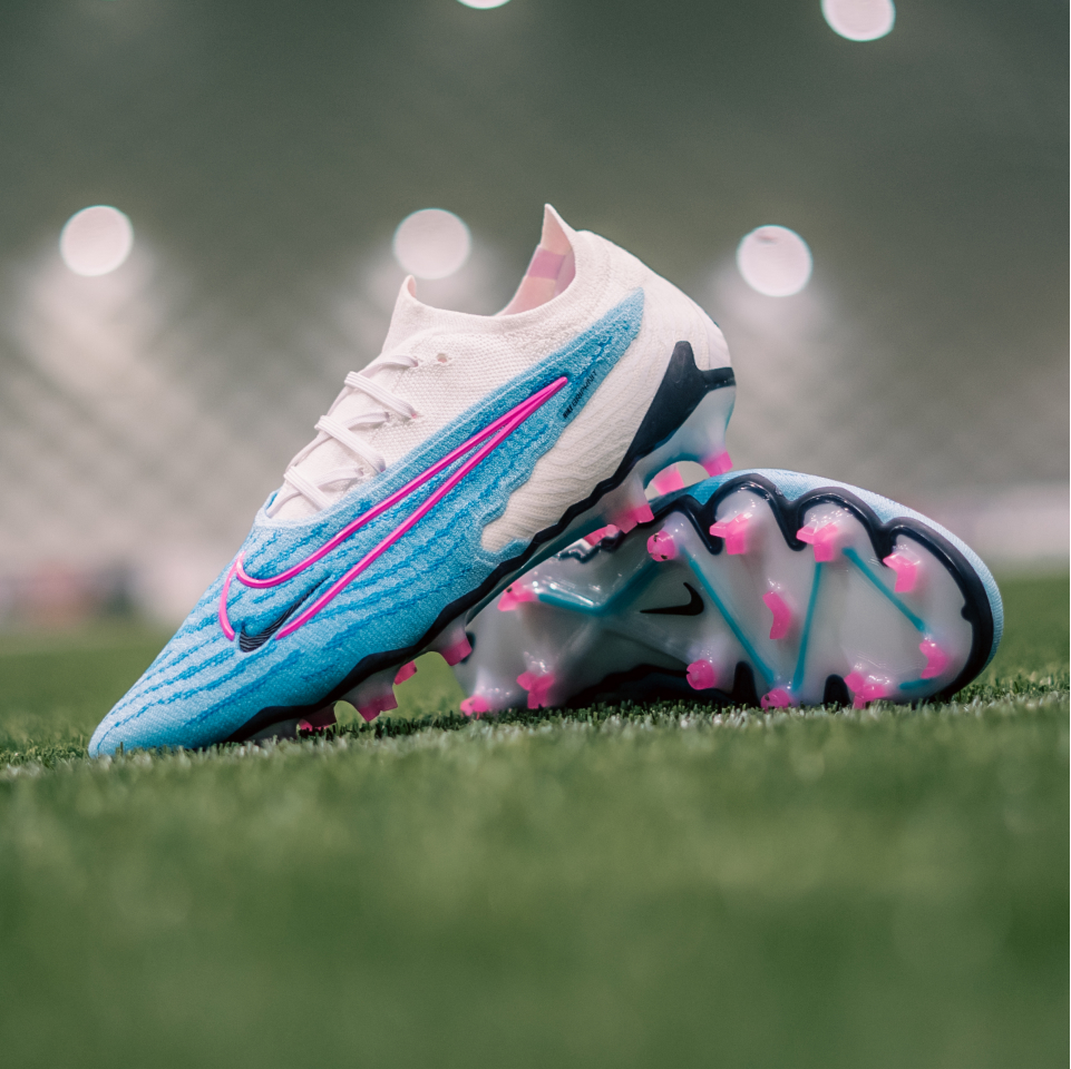 La Nike Phantom GX est le dernier jouet du Nike Blast Pack Voetbalshop.be