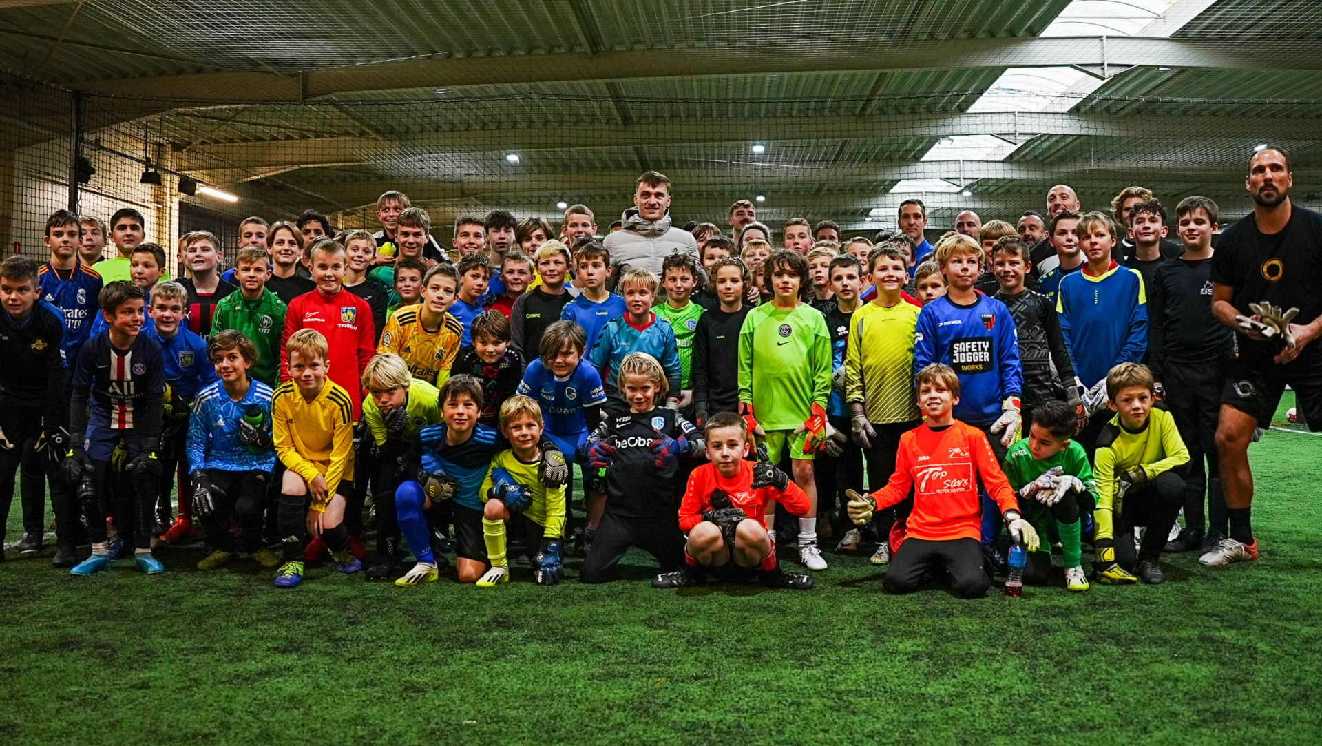 Après-midi réussie pour les gardiens de but chez Voetbalshop Genk avec Elite Sport et Van Crombrugge