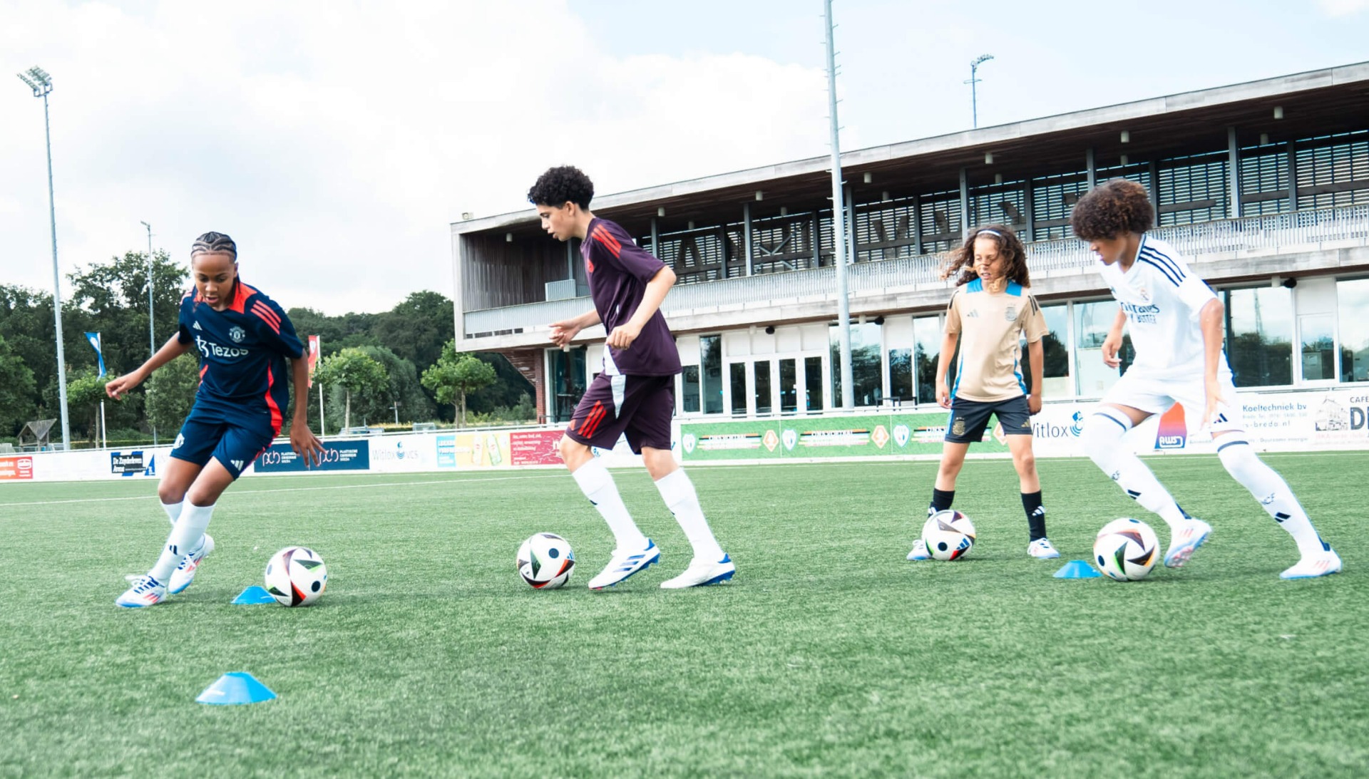 Back To Football | Voici tout pour la saison 2024-2025 !