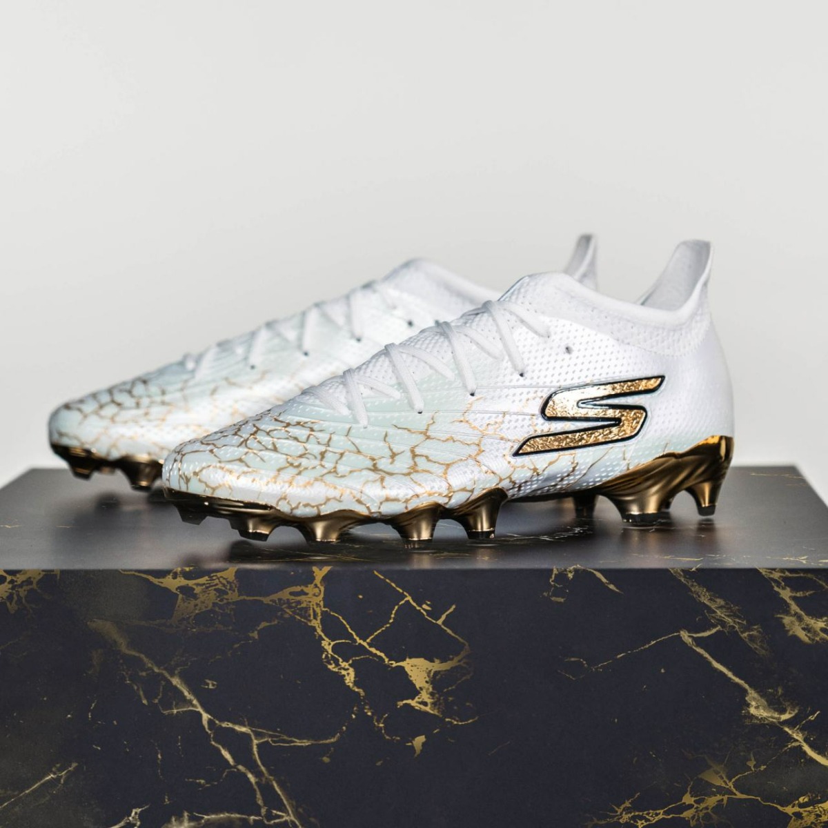 20250213-slider-blokje-Skechers-Electrum-Pack-SKX-6.jpg