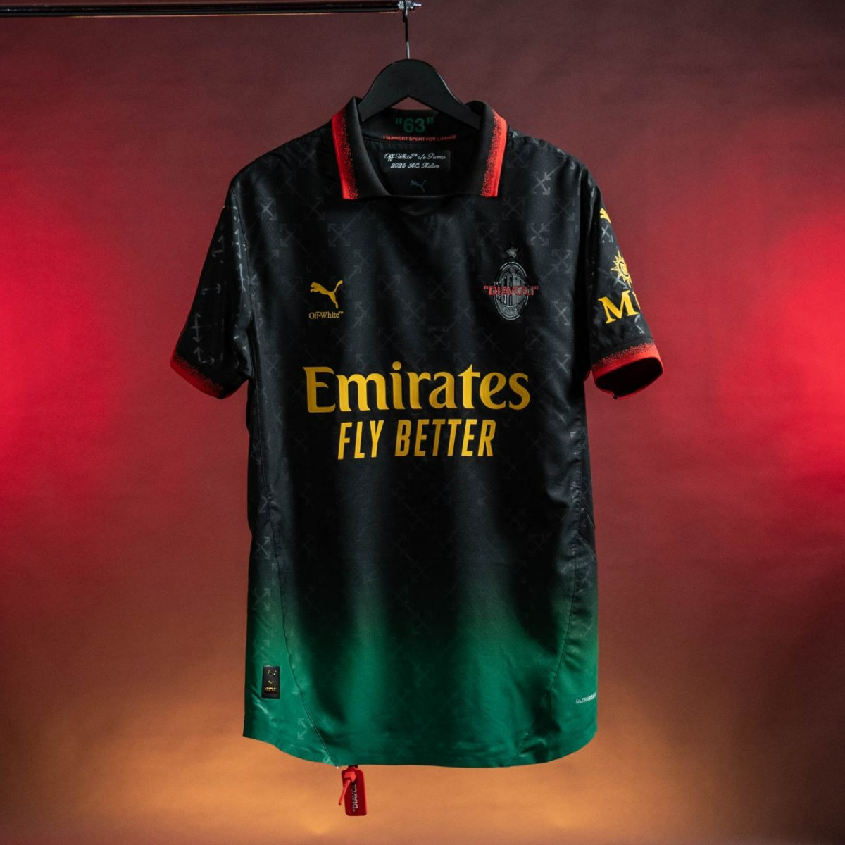 20250213-slider-blokje-PUMA-ACMilan-OffWhite-1.jpg