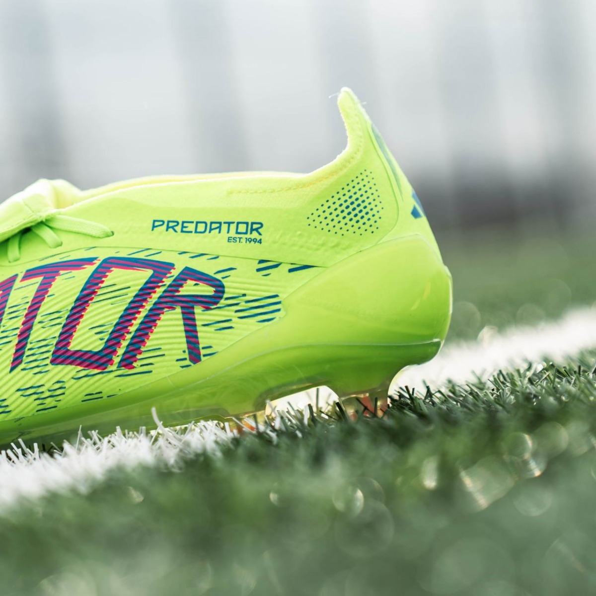 20250226-slider-blokje-adidas-Mystic-Victory-Pack-PREDATOR-7.jpg