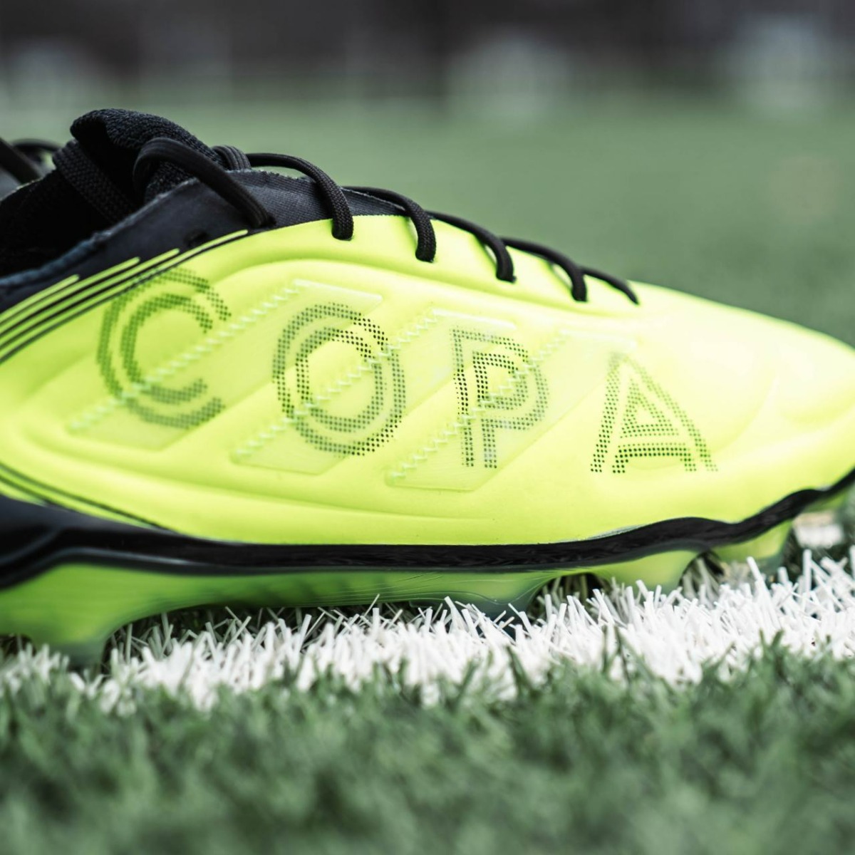 20250226-slider-blokje-adidas-Mystic-Victory-Pack-COPA-3.jpg