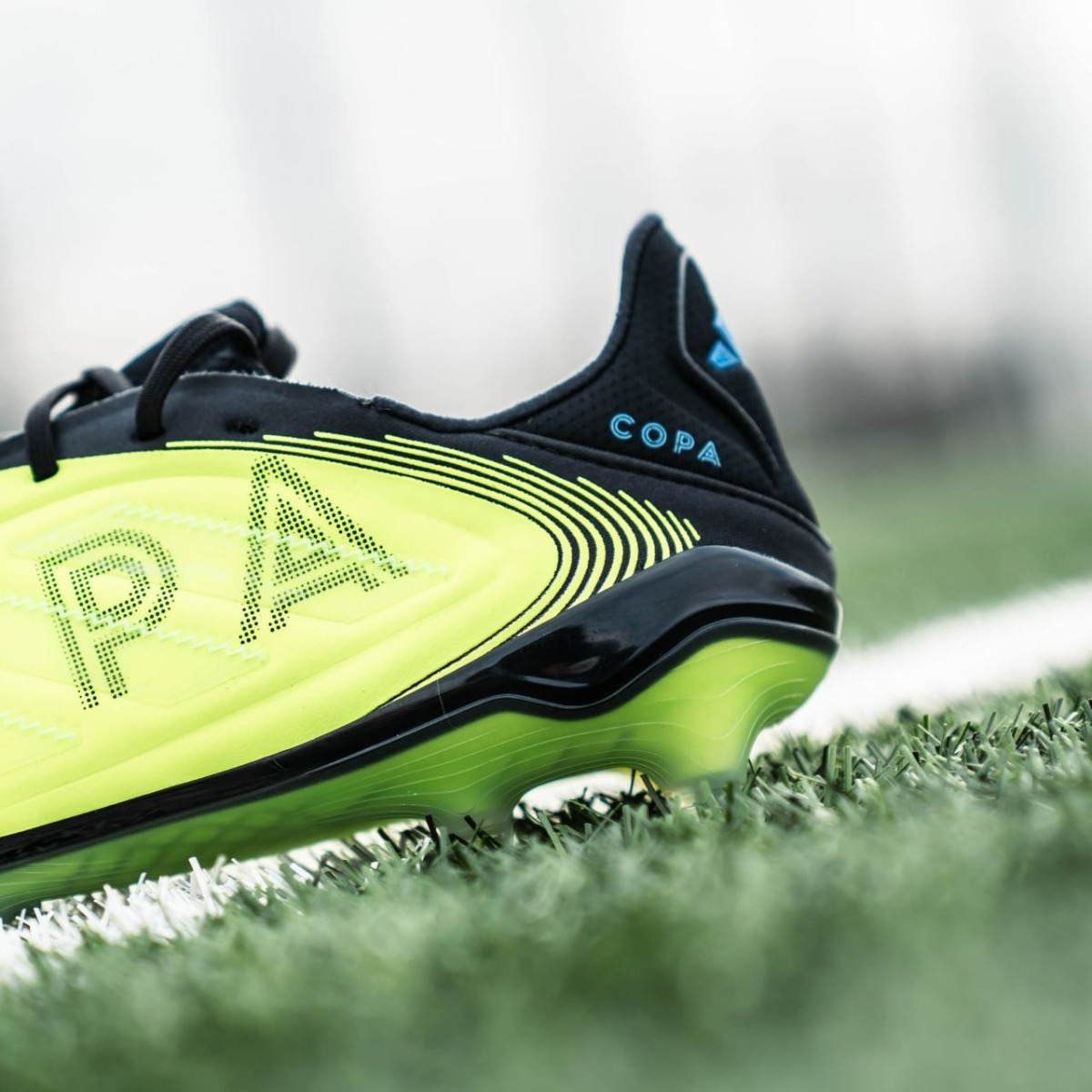 20250226-slider-blokje-adidas-Mystic-Victory-Pack-COPA-7.jpg