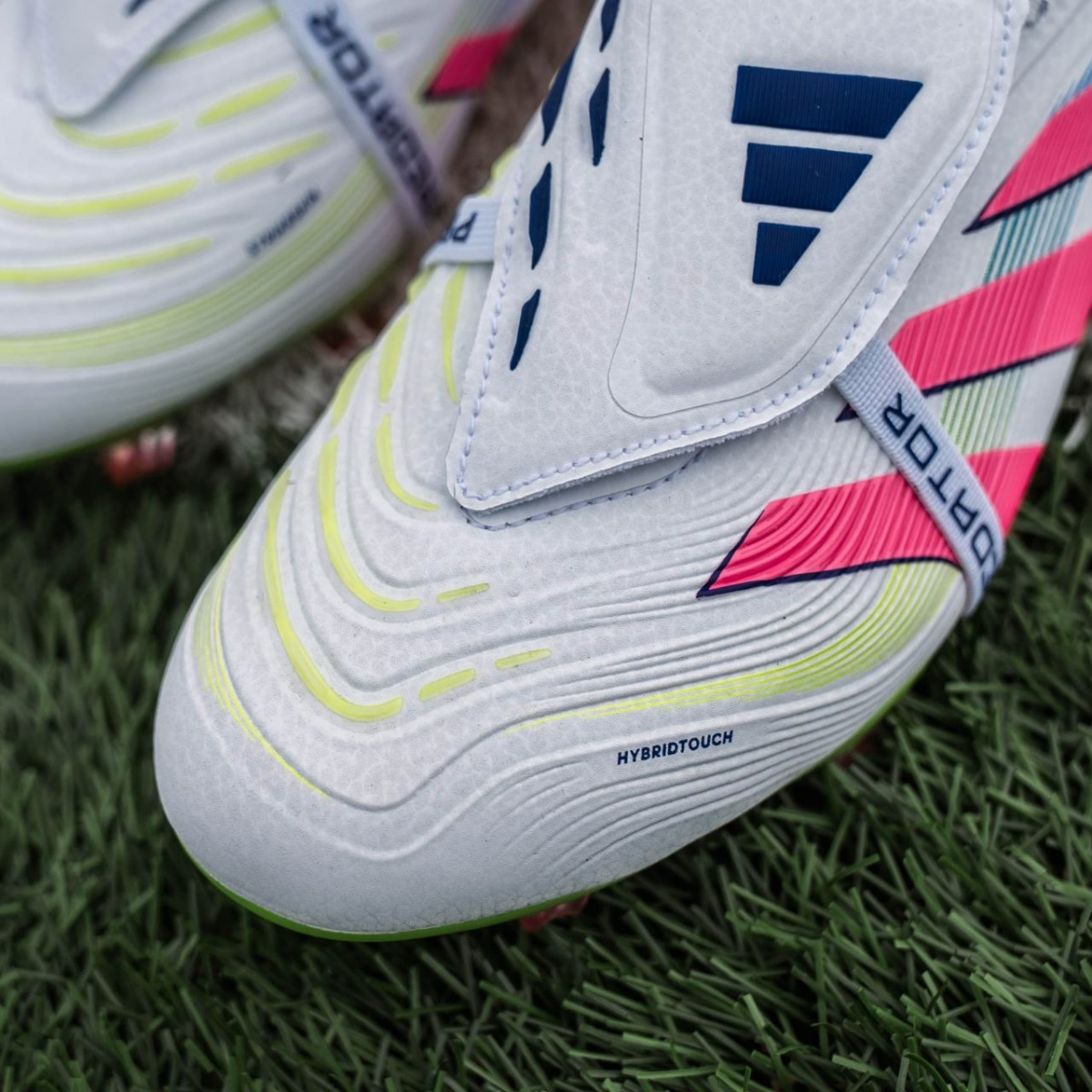 20250327-slider-blokje-adidas-Celestial-Victory-Pack-PREDATOR-2.jpg
