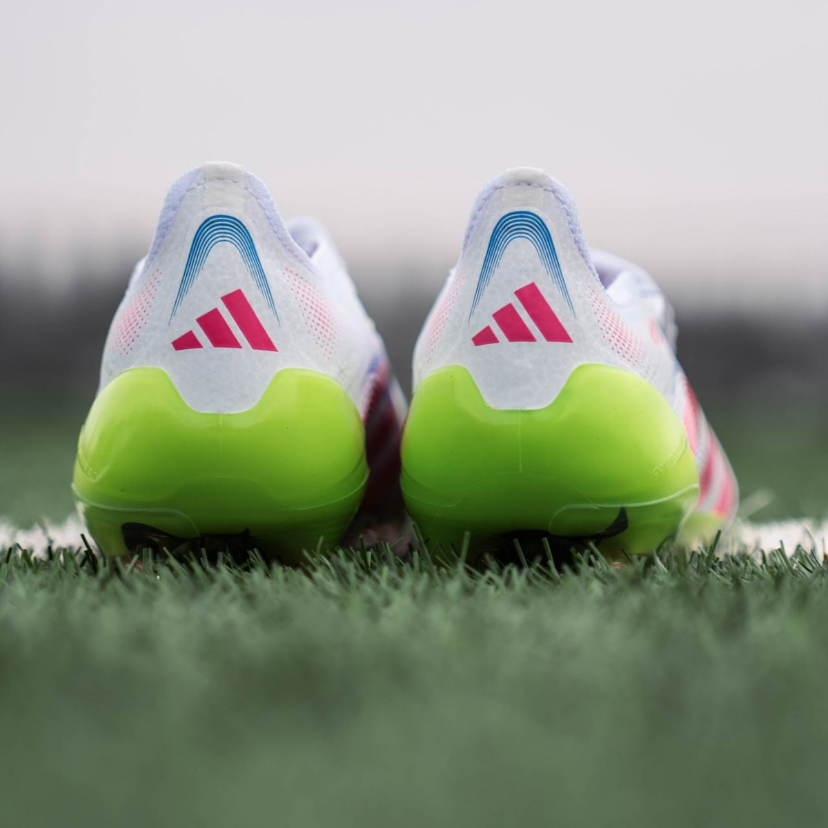 20250327-slider-blokje-adidas-Celestial-Victory-Pack-PREDATOR-4.jpg