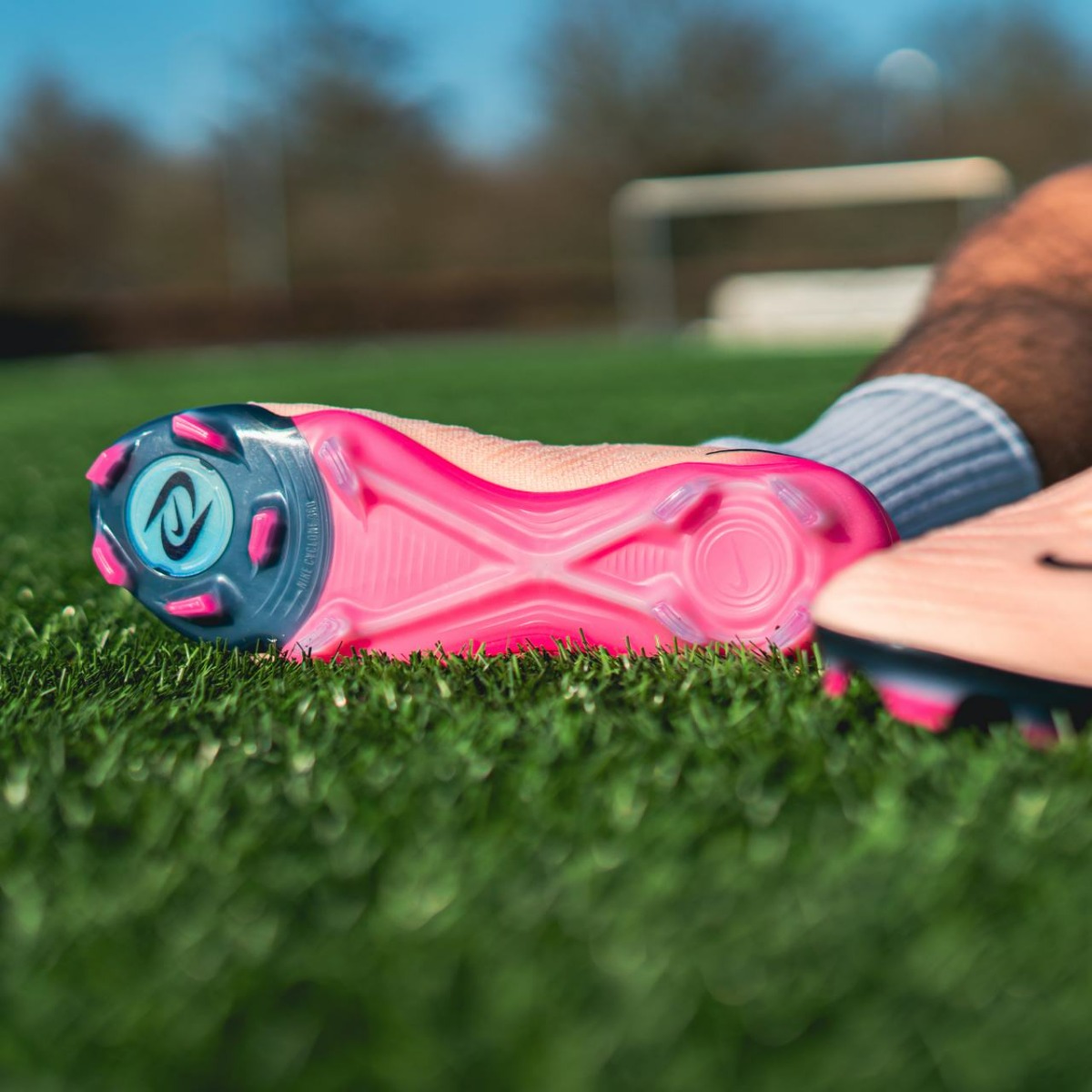 20250407-slider-blokje-Nike-Prism-Pack-PHANTOM-4.jpg