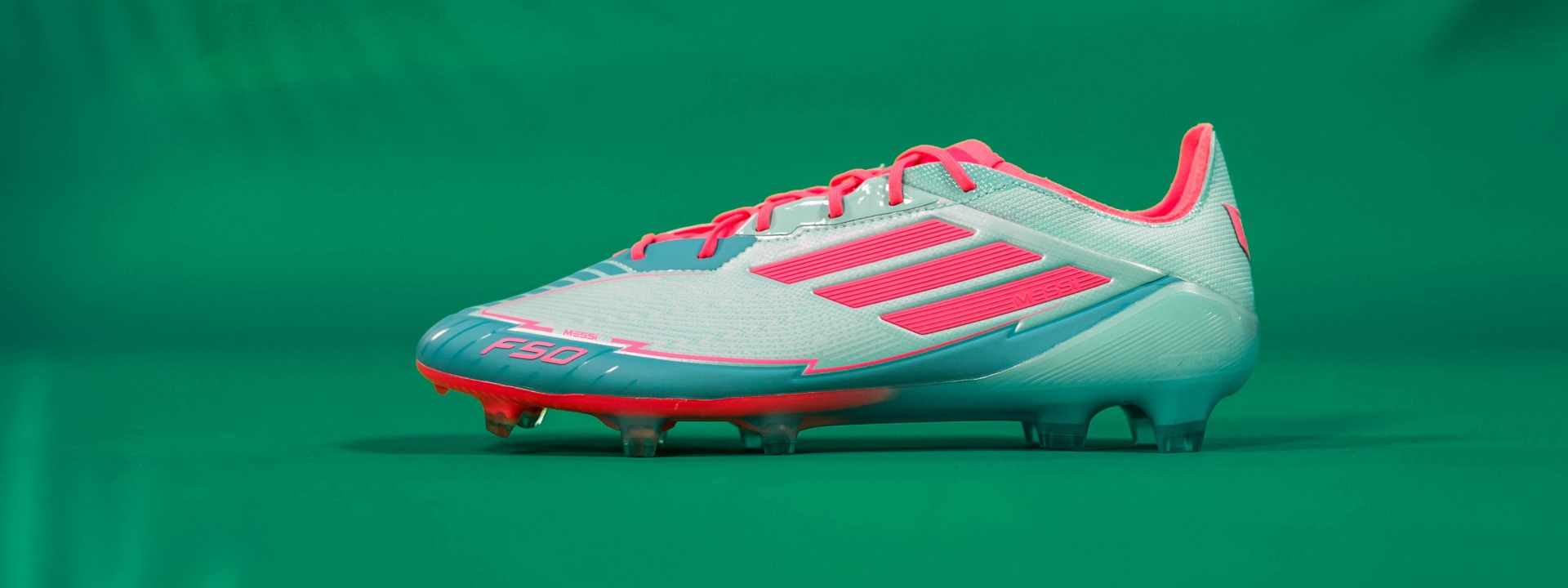 20250417-slider-header-adidas-Messi-La-Vida-Tropical-1.jpg