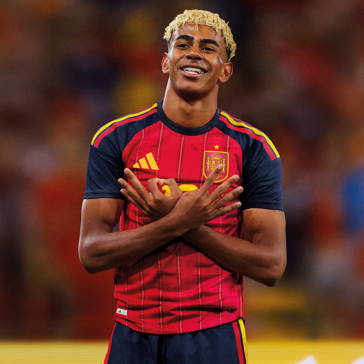 20251106-slider-blokje-adidas-WK-Shirts-Home-Pack-2.jpg