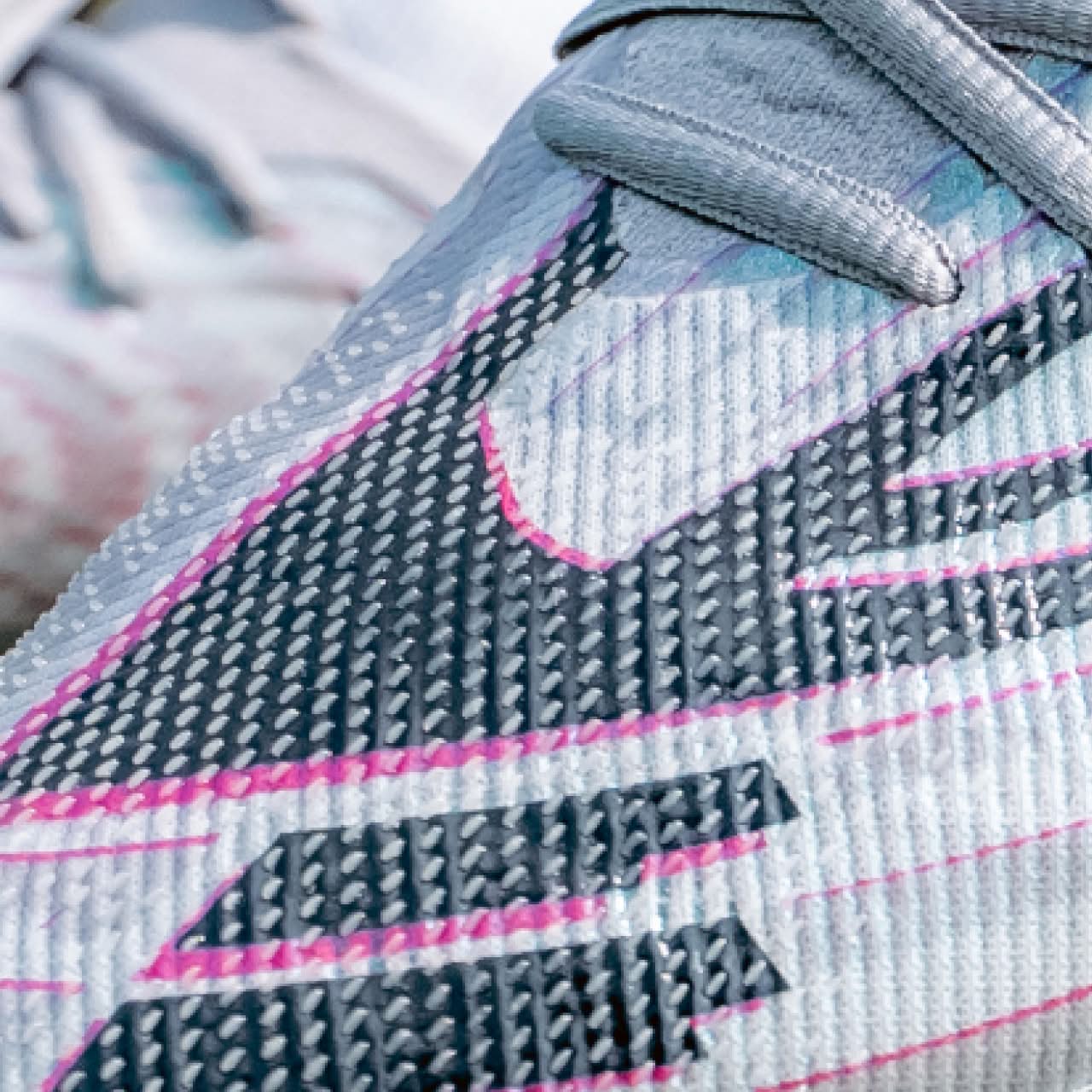 20260725-slider-blokje-UNDER-ARMOUR-FOOTWEAR-Q3-NL-02.jpg