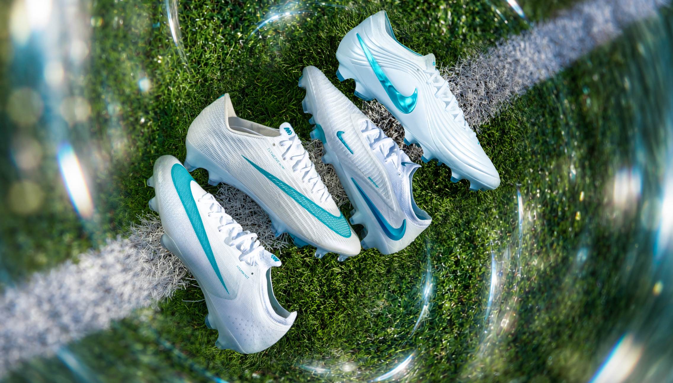 Ervaar de kracht van wit met het Nike Bright Lights Pack