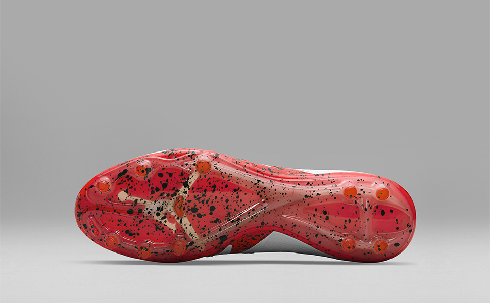 HO16_GFB_Neymar_1123_Hypervenom_Phantom_FG_FG_Red_c_original-slider-6.jpg