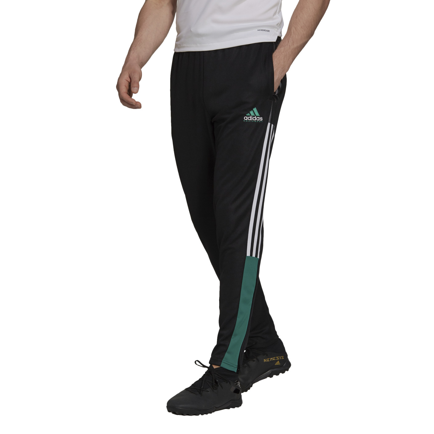 Pantalon eqt sales
