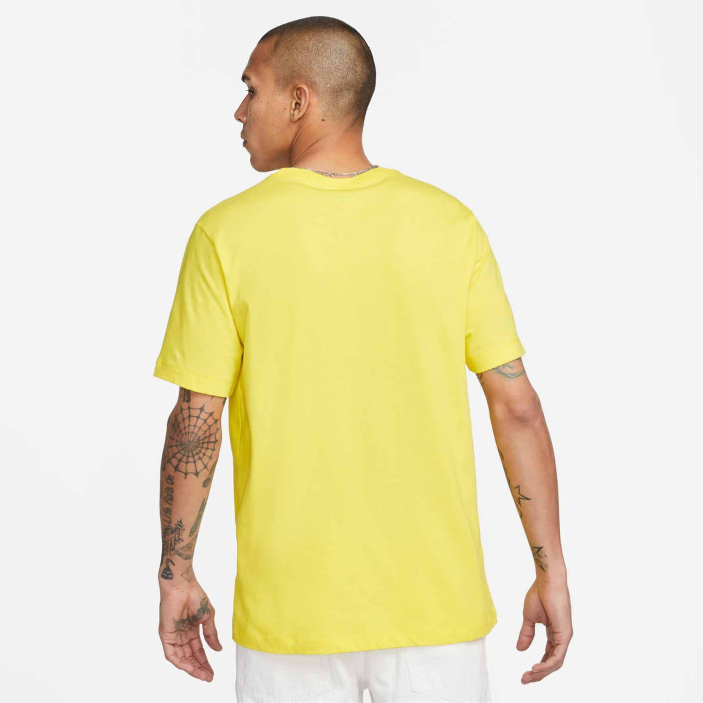 Nike Sportswear Club T Shirt Jaune Blanc Voetbalshop.be