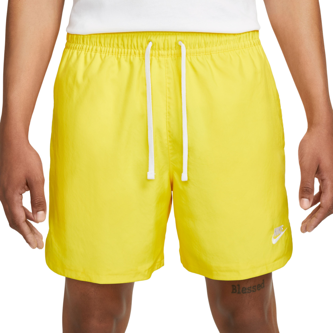 Nike Sportswear Club Woven Short Jaune Blanc