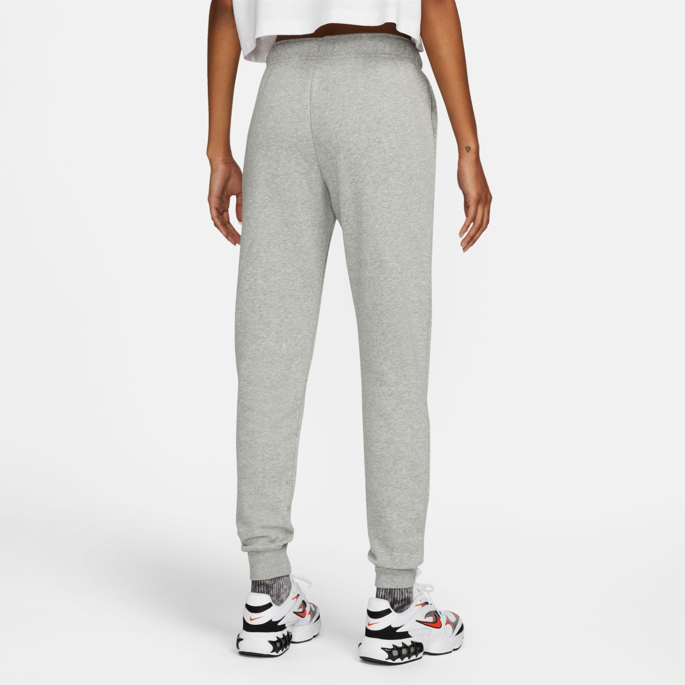 Nike Sportswear Club Fleece Joggingbroek Mid Rise Dames Grijs Wit Voetbalshop.be
