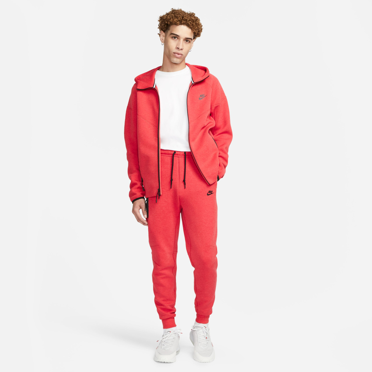 Nike Tech Fleece Sportswear Pantalon de Jogging Rouge Noir