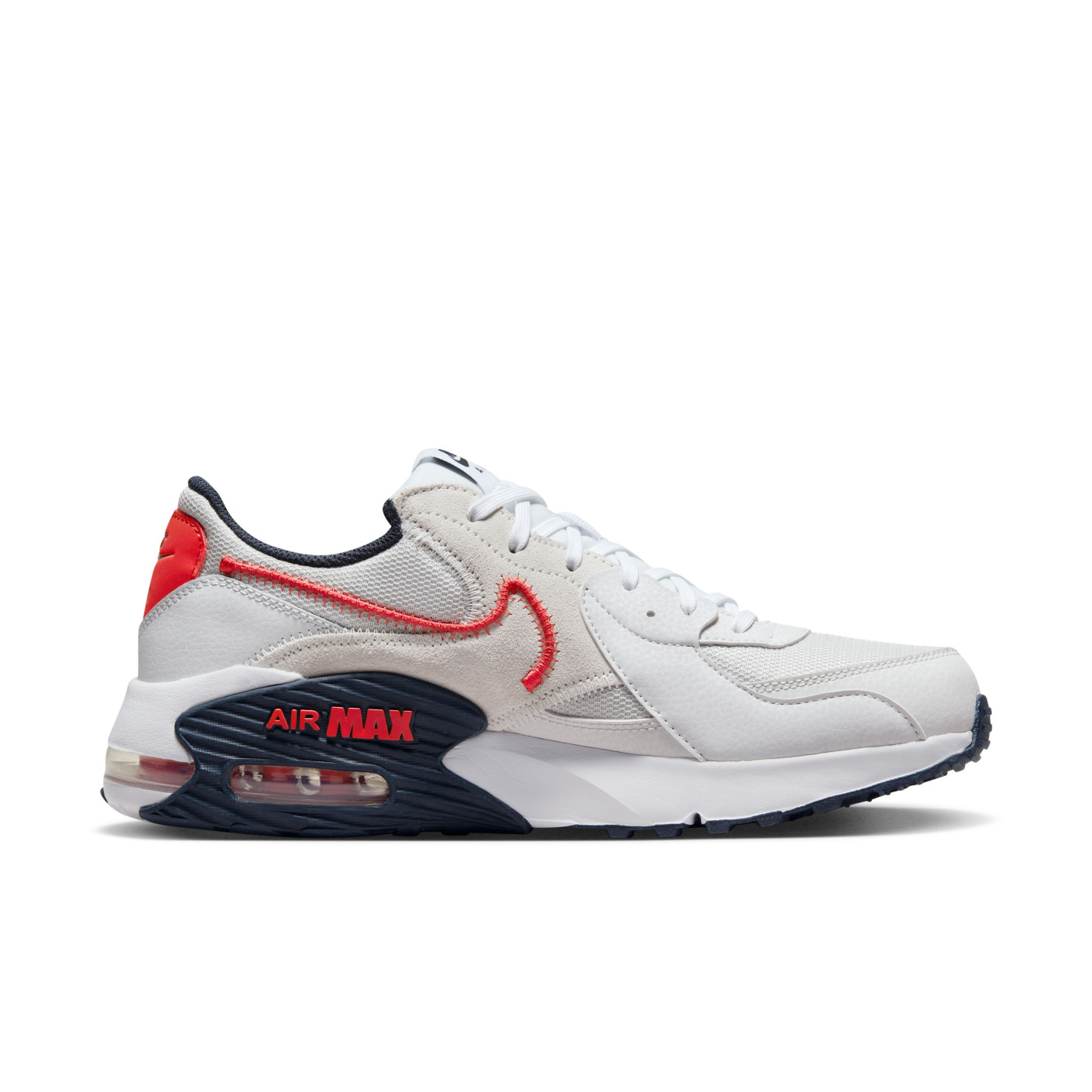 Baskets Nike Air Max Excee blanc rouge bleu foncé