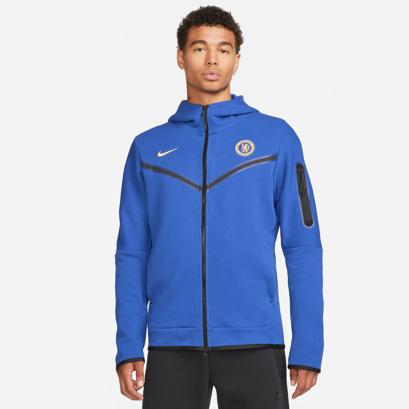 Nike Chelsea Tech Fleece Survetement 2023 2024 Bleu Noir Or Voetbalshop.be