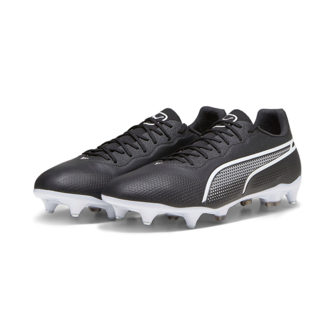 PUMA King Pro IJzeren-Nop Voetbalschoenen (SG) Zwart Wit