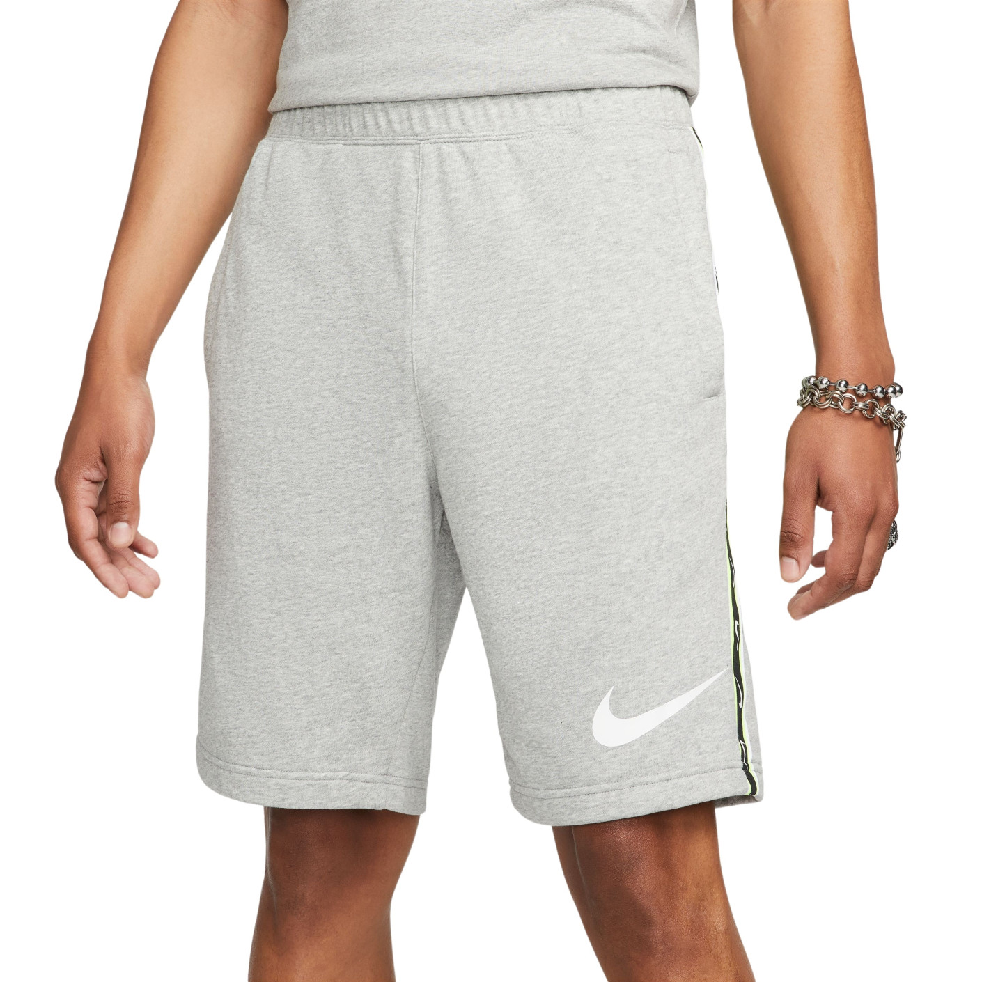 Nike Sportswear Repeat Broekje Grijs Wit Zwart