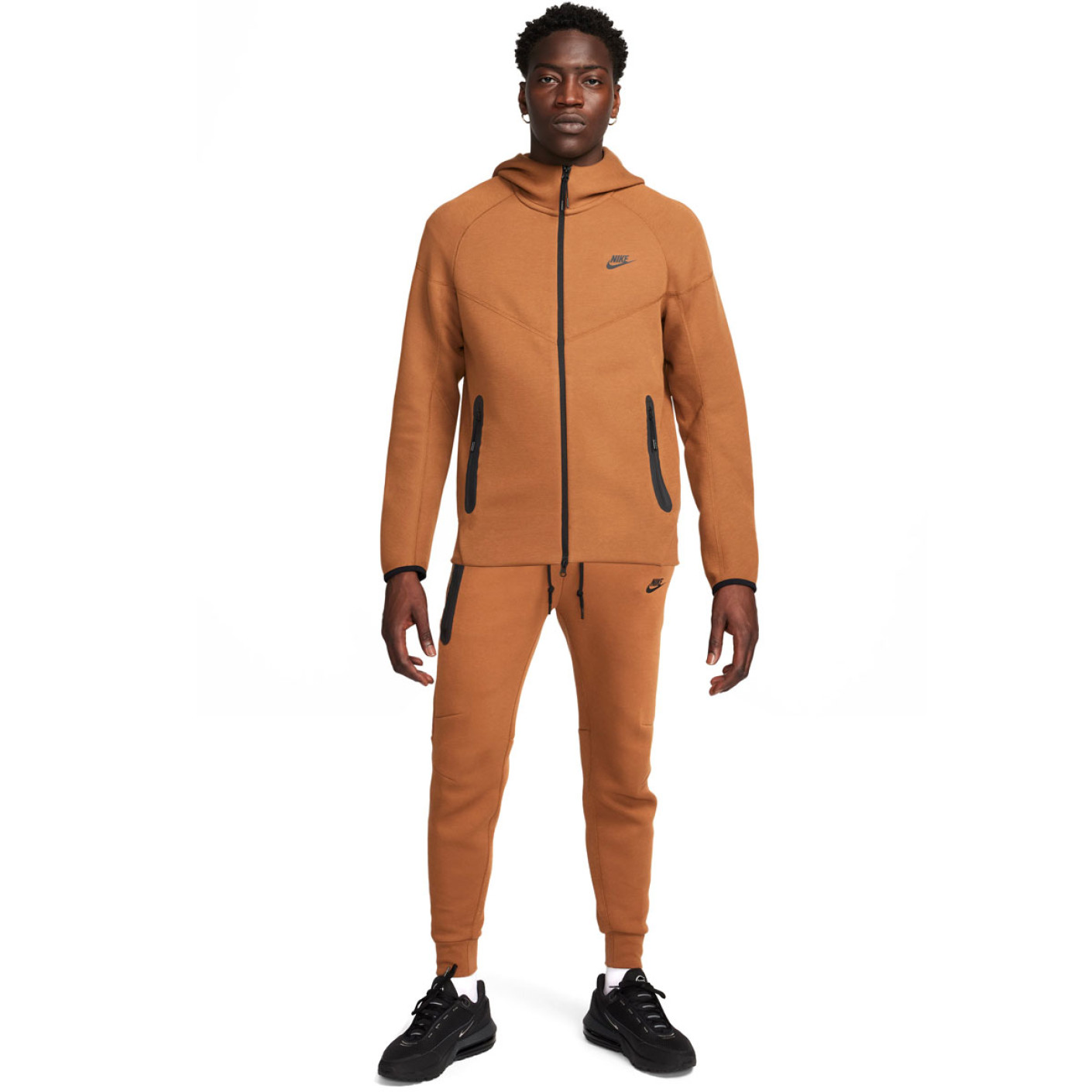 Nike Tech Fleece Sportswear Trainingspak Bruin Zwart