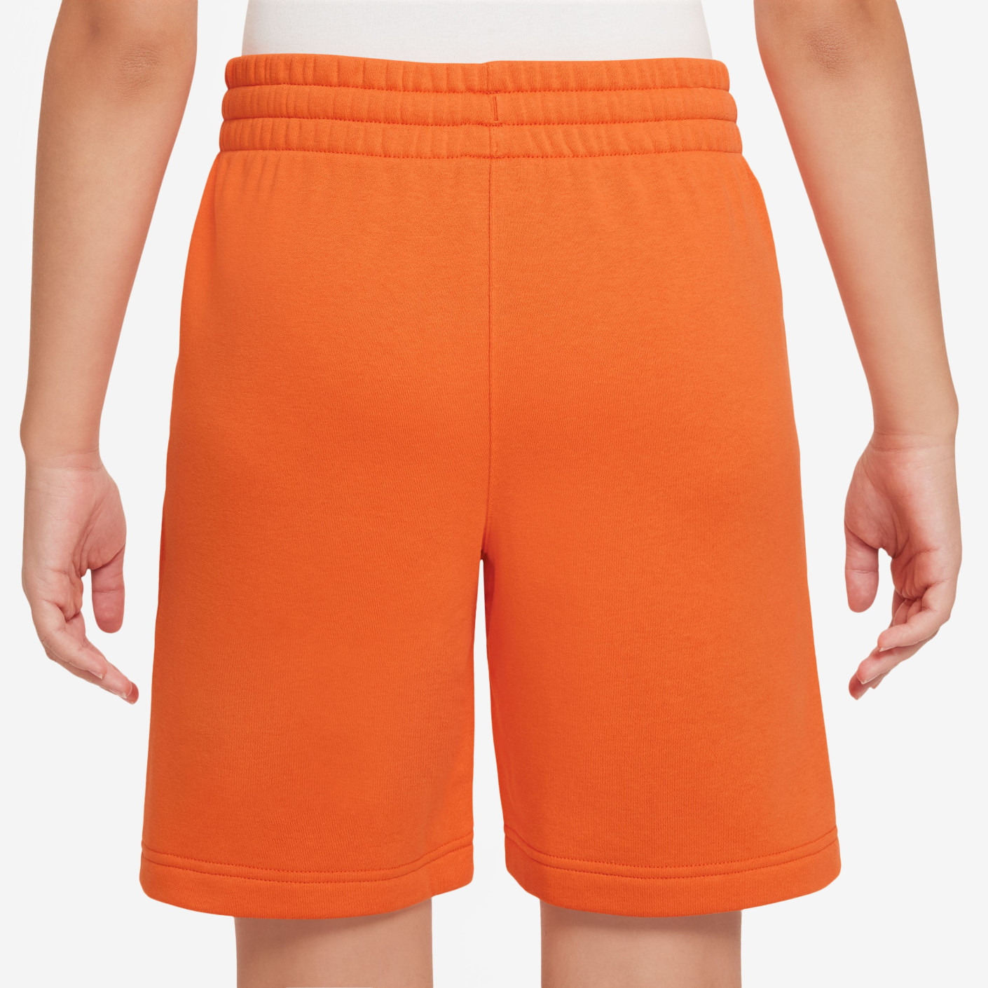 Short polaire Nike Sportswear Club pour enfants orange et blanc Voetbalshop.be
