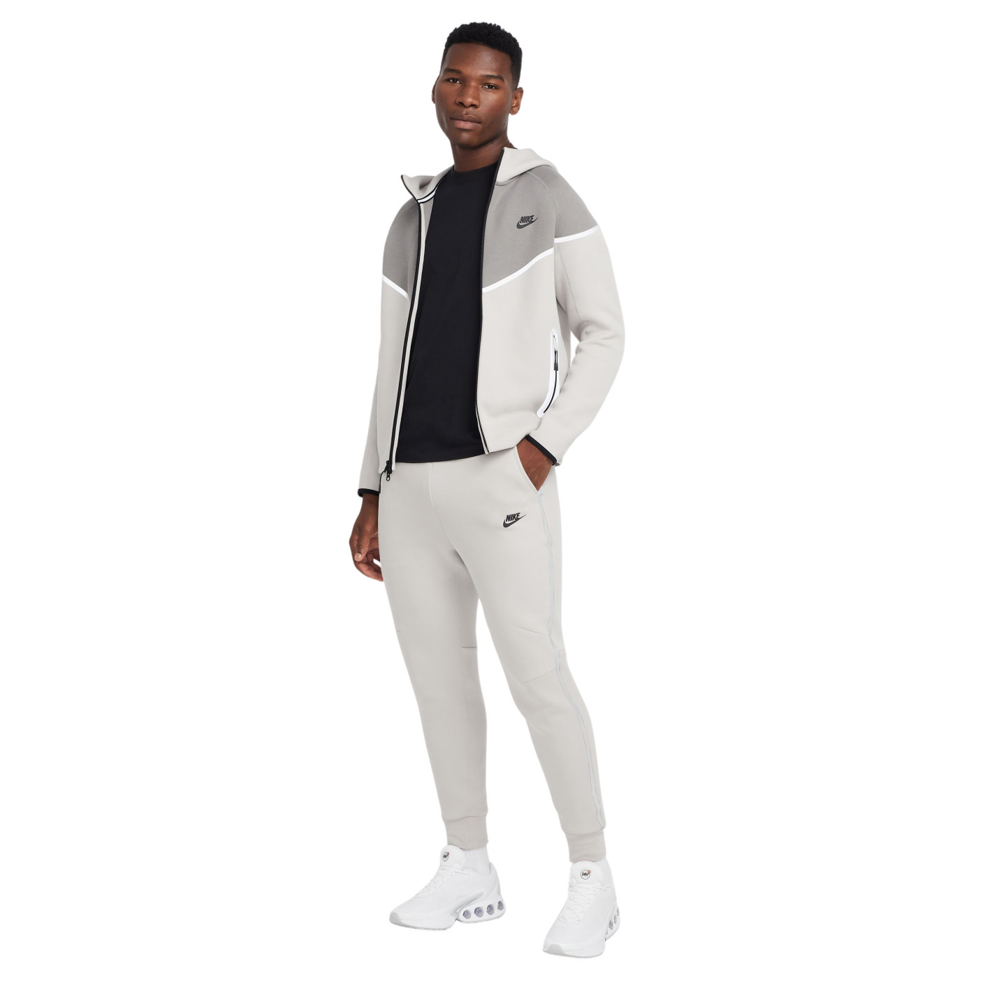 Nike Tech Fleece Sportswear Trainingspak Lichtgrijs Grijs Zwart Zilver