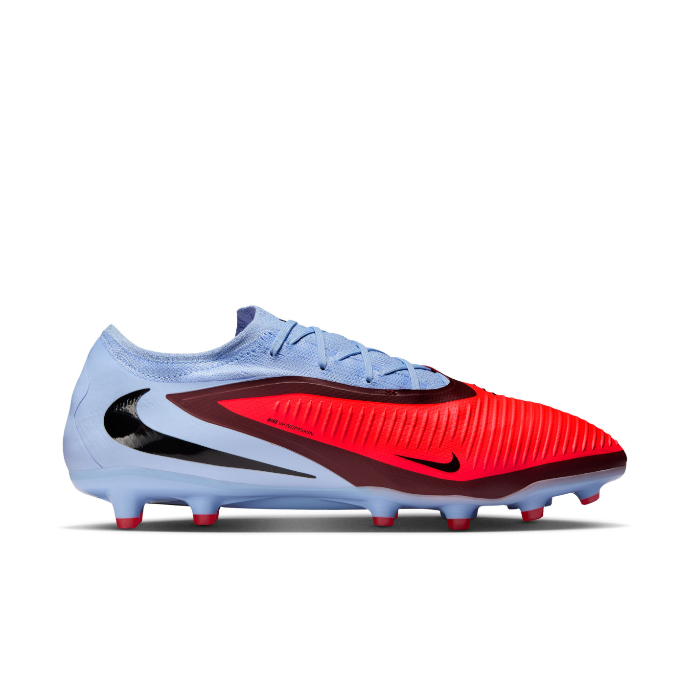 Nike Phantom 6 Low Pro Gazon Artificiel Chaussures de Foot (AG) Bleu Clair Rouge Vif Noir