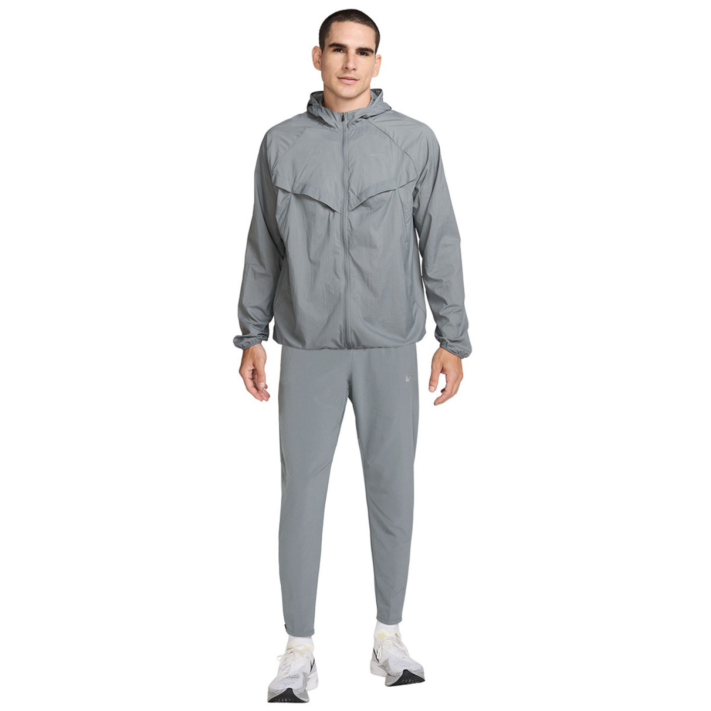 Survêtement tissé à fermeture éclair Nike Stride Repel, gris argenté