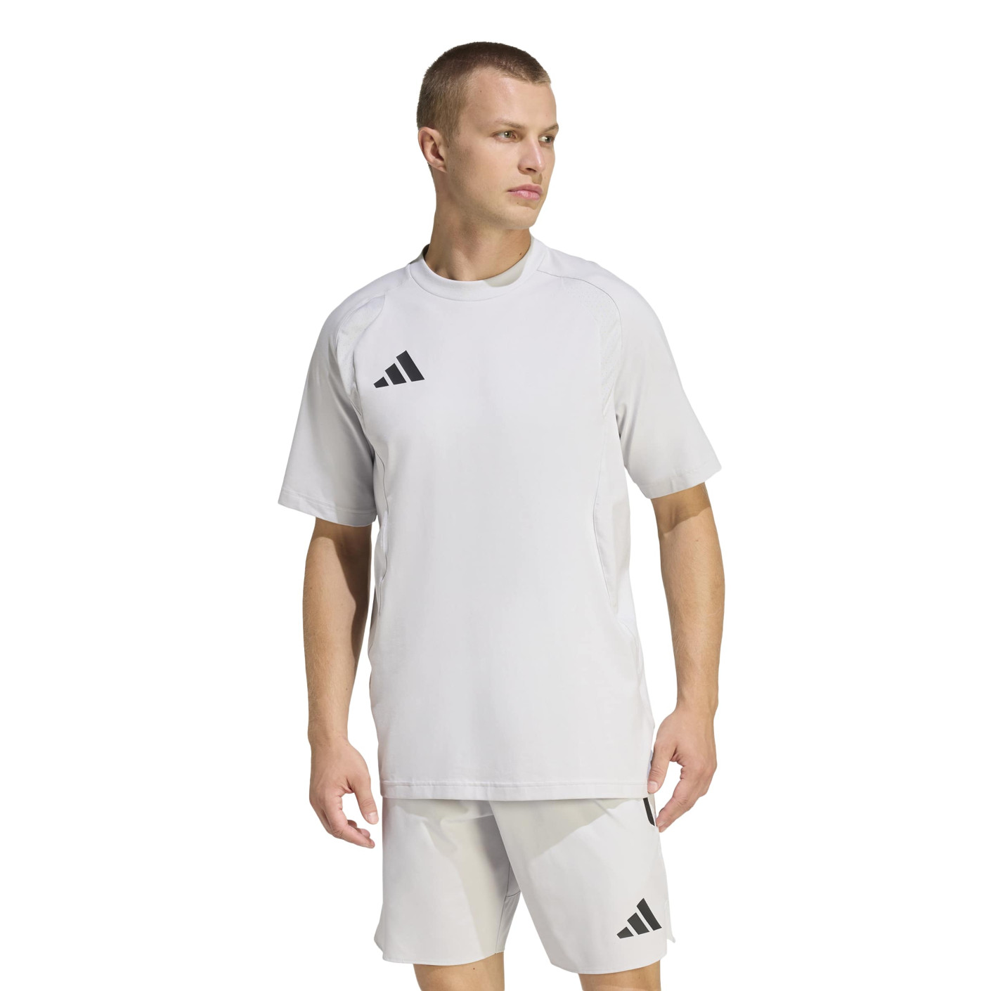 Chemise d'entraînement adidas Tiro Travel gris noir