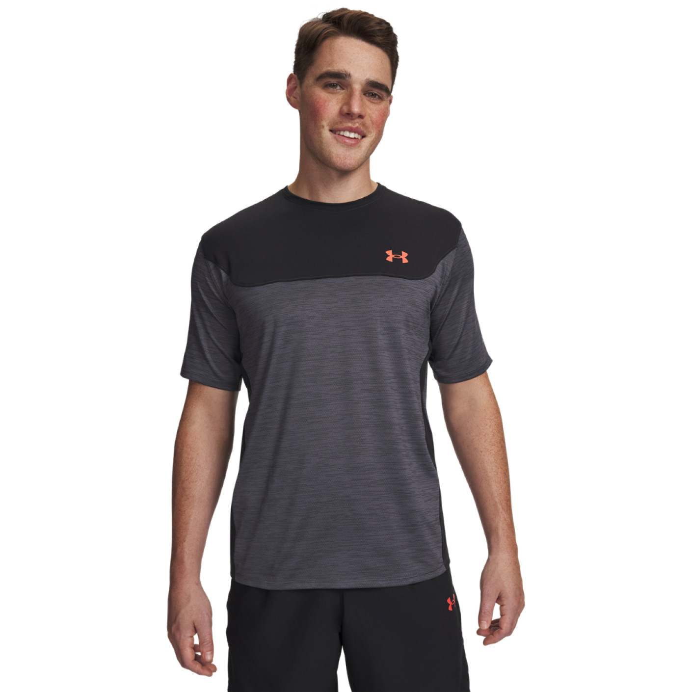 Under Armour Tech Utility Trainingsshirt Donkergrijs Zwart Rood