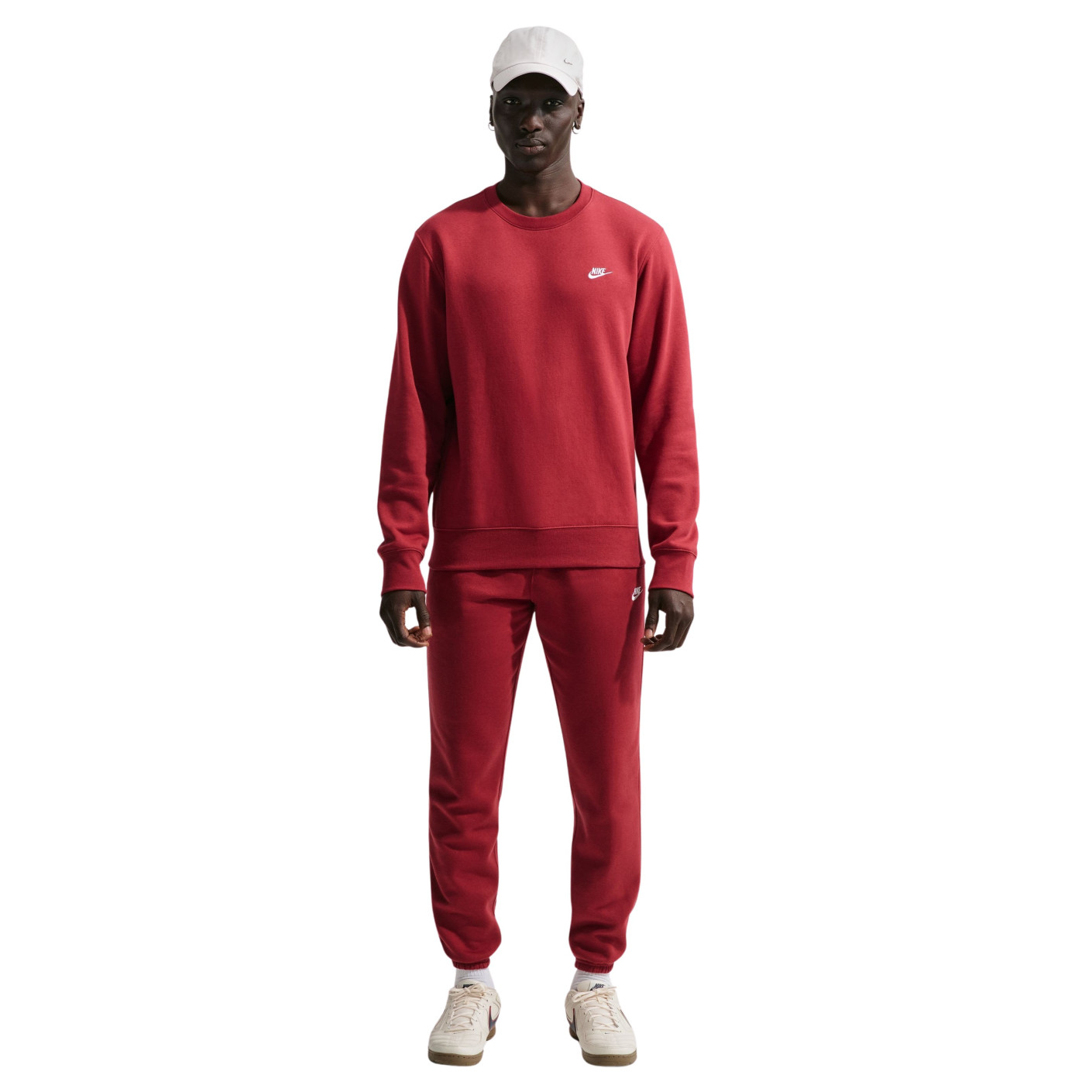 Costume de jogging en polaire Nike Sportswear Club Crew rouge foncé et blanc