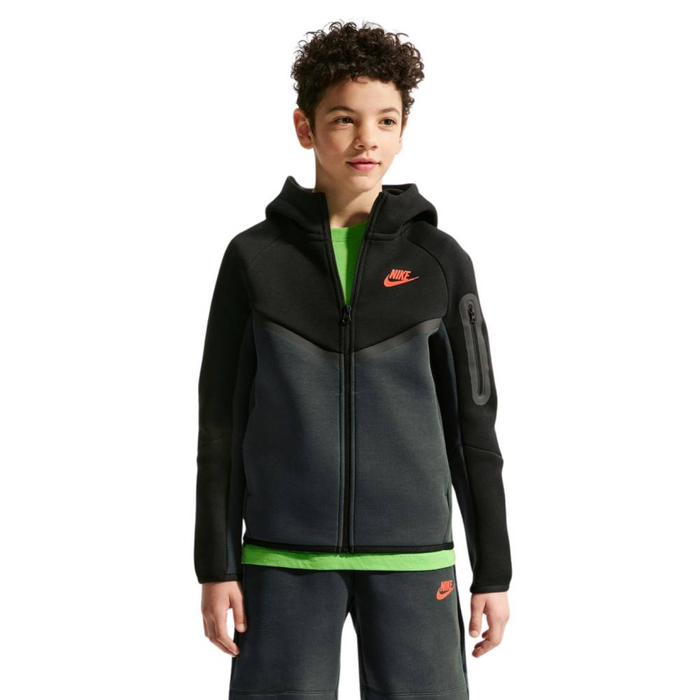 Gilet de sport Nike Tech Fleece pour Enfants, noir, gris foncé, rouge