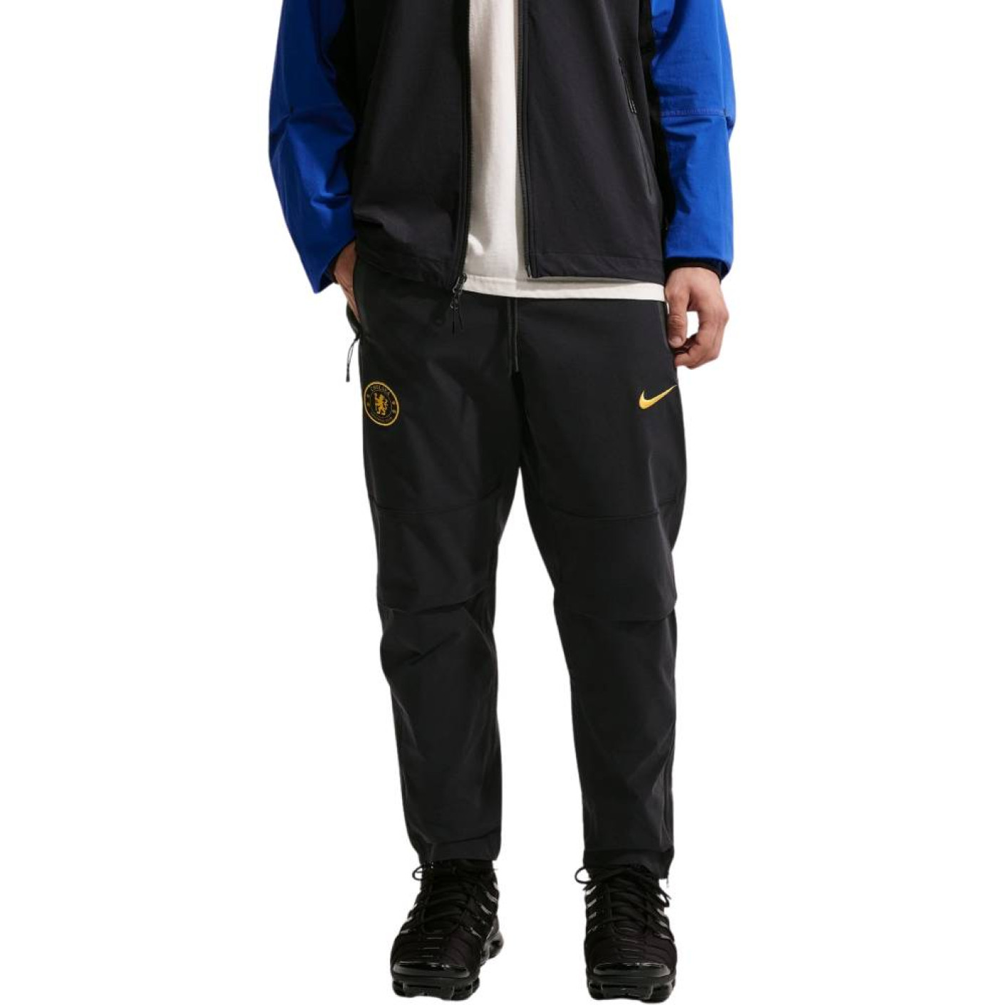 Pantalon d'entraînement tissé Nike Chelsea Tech 2026-2027 bleu foncé jaune doré