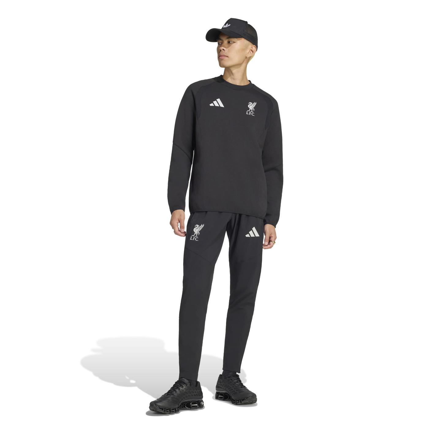 Survêtement adidas Liverpool Tiro Travel Crew 2026-2027 noir et blanc