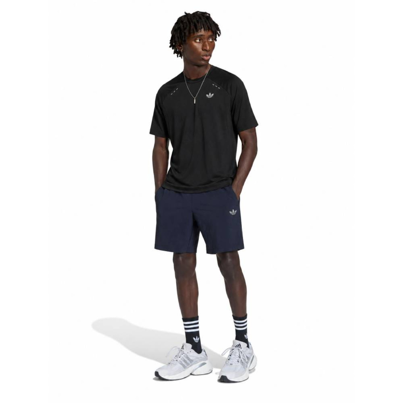 adidas Tech Essential Woven Zomerset Zwart Donkerblauw Zilver