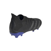 adidas Predator Freak.1 Grass Chaussure de Chaussures de Foot (FG) Enfant Noir Gris Foncé Bleu