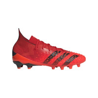 adidas Predator Freak.1 Terrain sec / artificiel Chaussures de Foot (AG) Rouge Noir Rouge