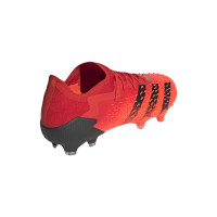 adidas Predator Freak.1 Low Terrain sec Chaussures de Foot (FG) Rouge Noir Rouge