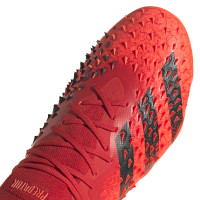 adidas Predator Freak.1 Low Terrain sec Chaussures de Foot (FG) Rouge Noir Rouge