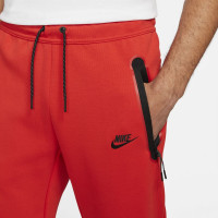 Nike Liverpool Tech Fleece Pantalon d'Entraînement 2021-2022 Rouge Noir